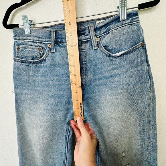 Levis White Oak Cone Denim Light Medium Wash Button Fly Distressed Slim Leg Jean - Picture 15 of 16